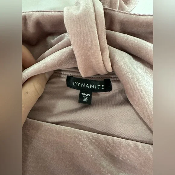 Velvet halter top - Picture 3 of 3